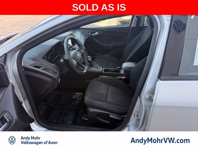Used 2017 Ford Focus SEL w/ Cold Weather Package FWD image 11