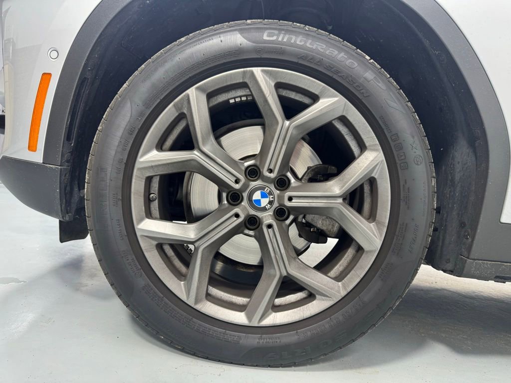 Used 2021 BMW X3 xDrive30i w/ Executive Package AWD/4WD image 9
