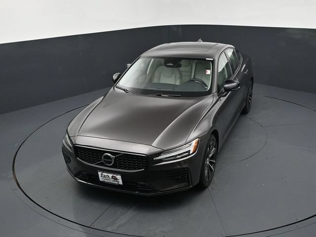 Used 2024 Volvo S60 T8 Plus AWD/4WD image 14
