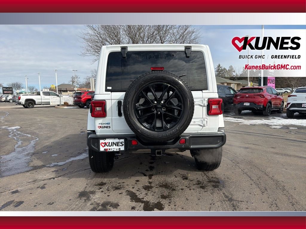 Used 2021 Jeep Wrangler Unlimited Sahara w/ Cold Weather Group image 8