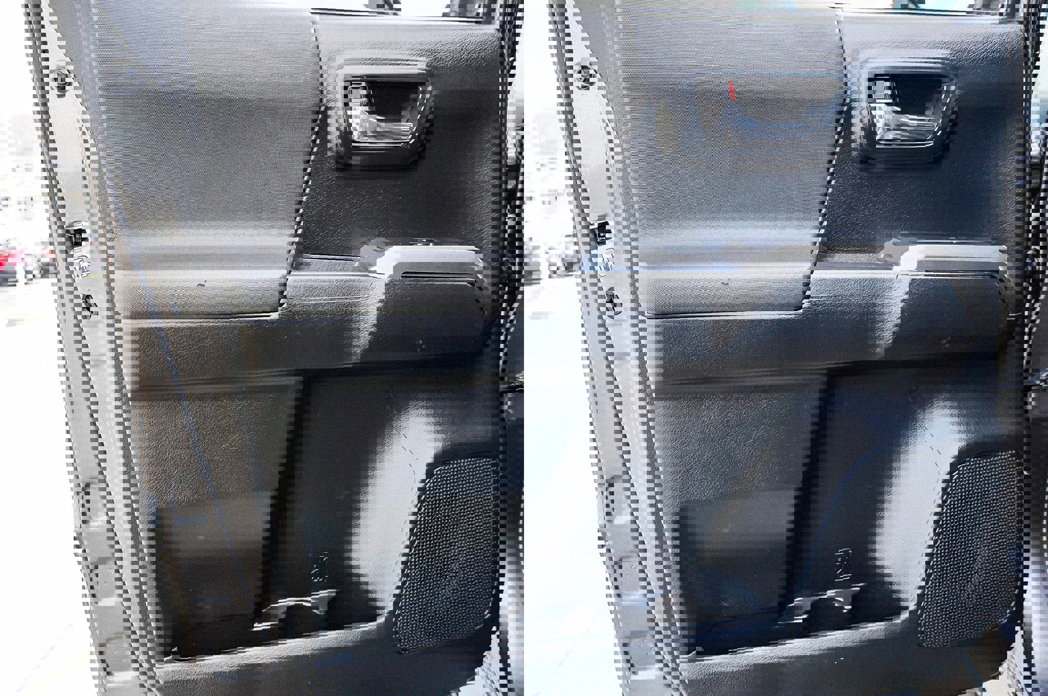 Used 2017 Toyota Tacoma TRD Off-Road w/ Premium & Technology Package image 26