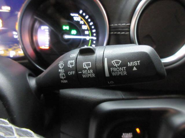 Used 2021 Jeep Wrangler Unlimited Sahara w/ Cold Weather Group image 21