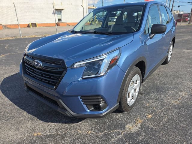 Used 2023 Subaru Forester AWD/4WD image 4