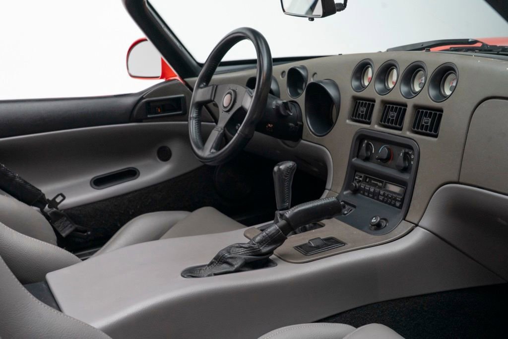 Used 1993 Dodge Viper RT/10 image 35