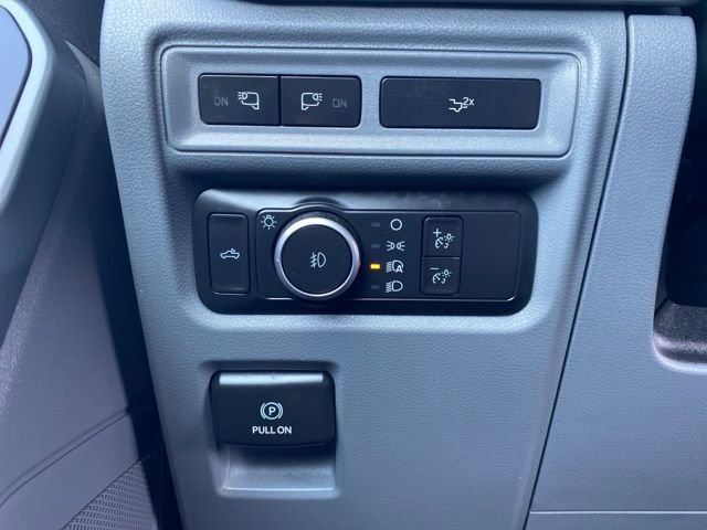 Used 2022 Ford F150 XLT w/ Equipment Group 302A High image 26