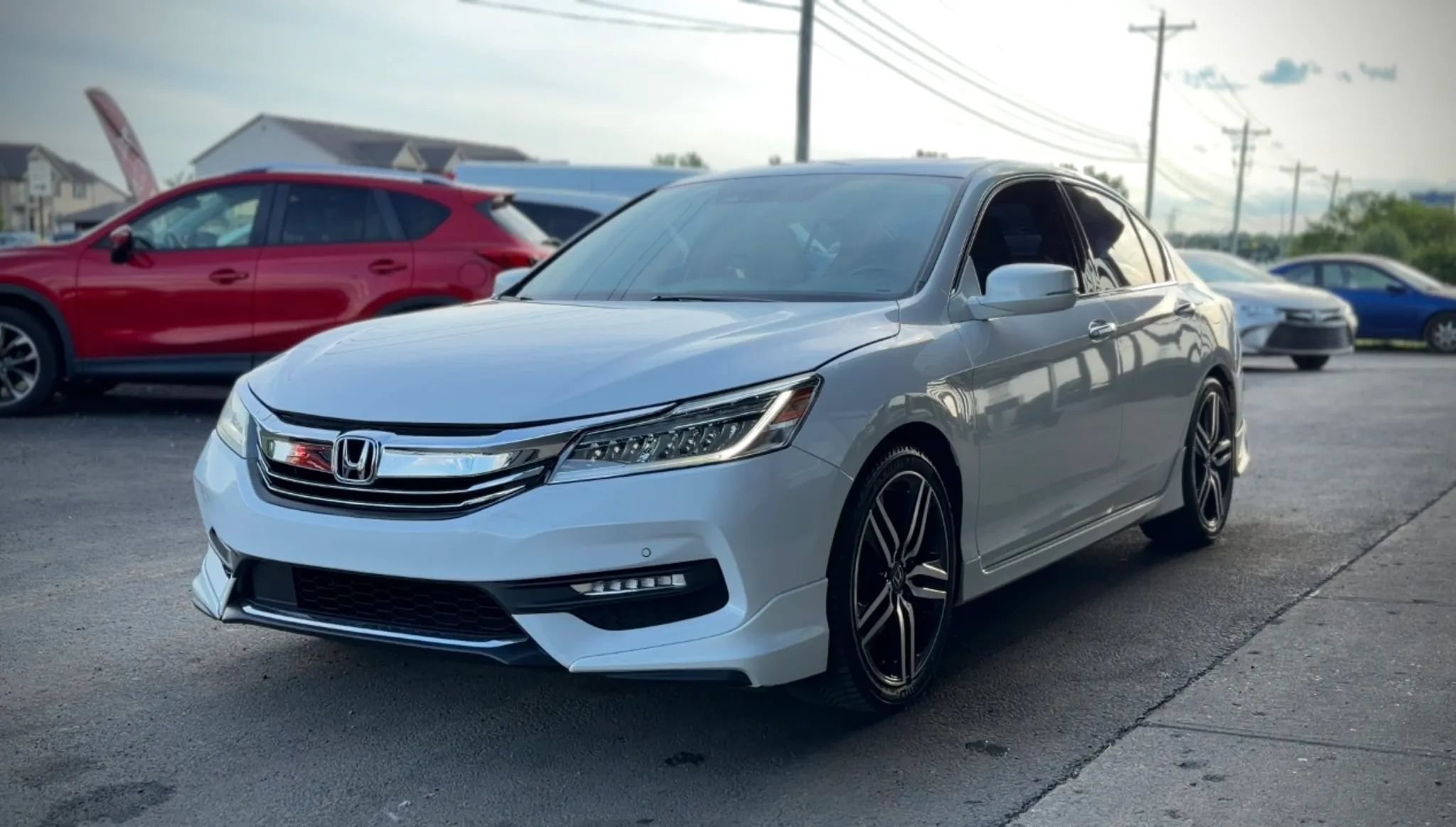 Used 2016 Honda Accord Touring image 6