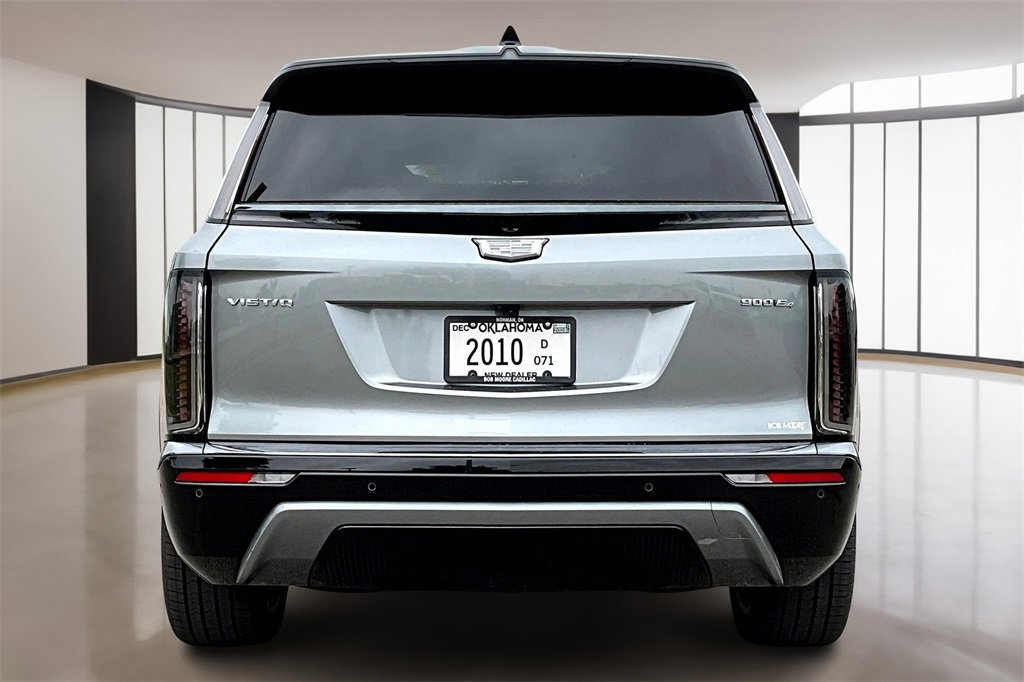 New 2026 Cadillac Vistiq Sport image 4