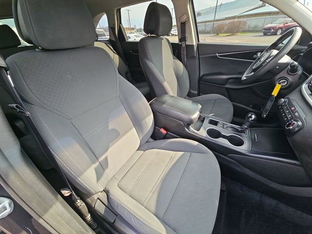 Used 2016 Kia Sorento LX image 26