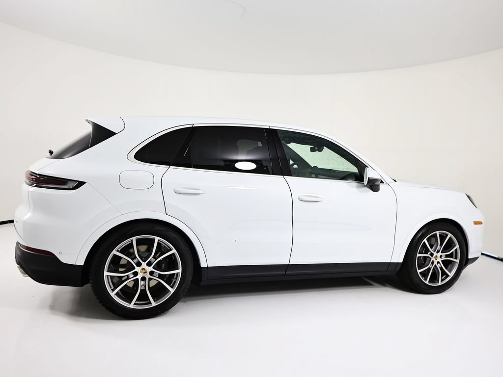 New 2026 Porsche Cayenne AWD/4WD image 8