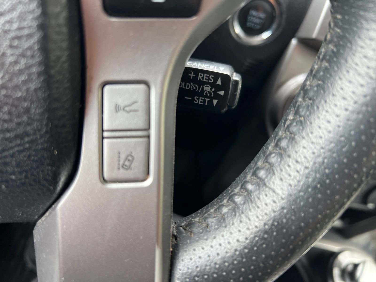 Used 2022 Toyota 4Runner SR5 AWD/4WD image 24