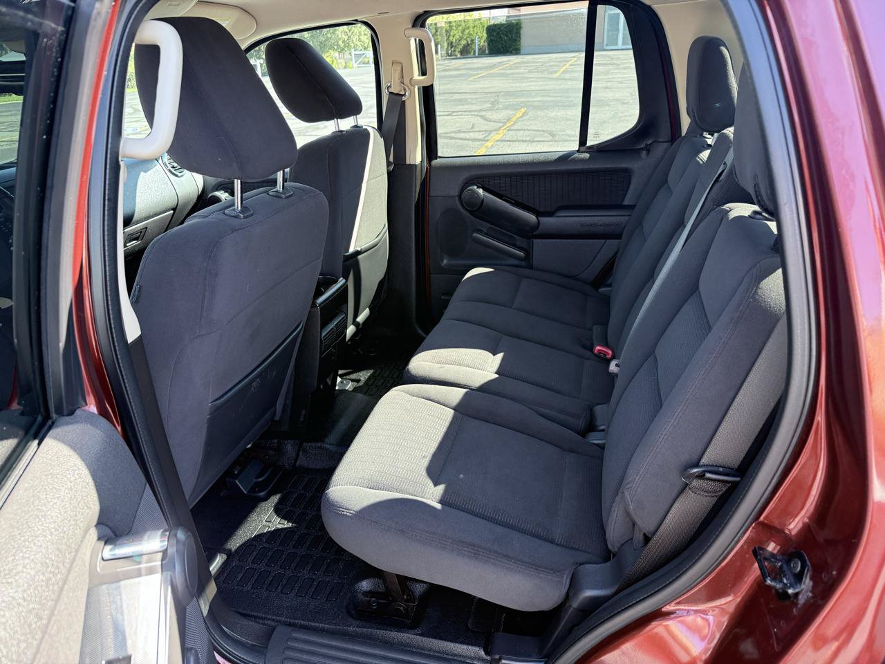 Used 2010 Ford Explorer Sport Trac XLT AWD/4WD image 12