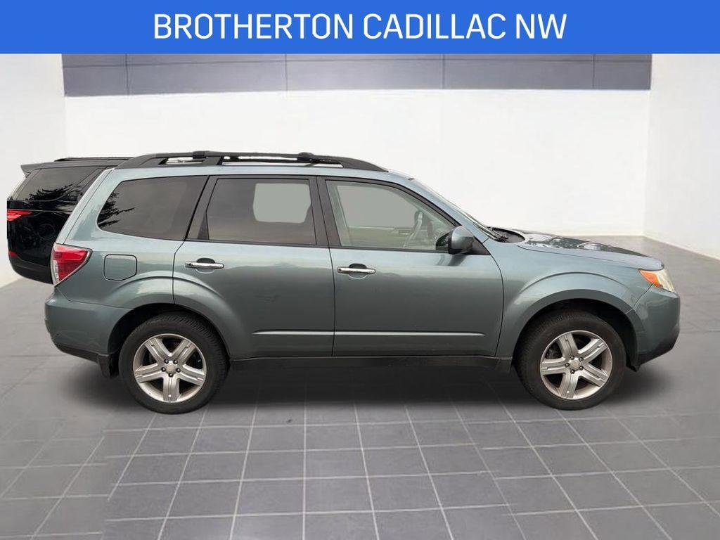 Used 2010 Subaru Forester 2.5X Limited w/ Popular Equipment Group 4B image 4
