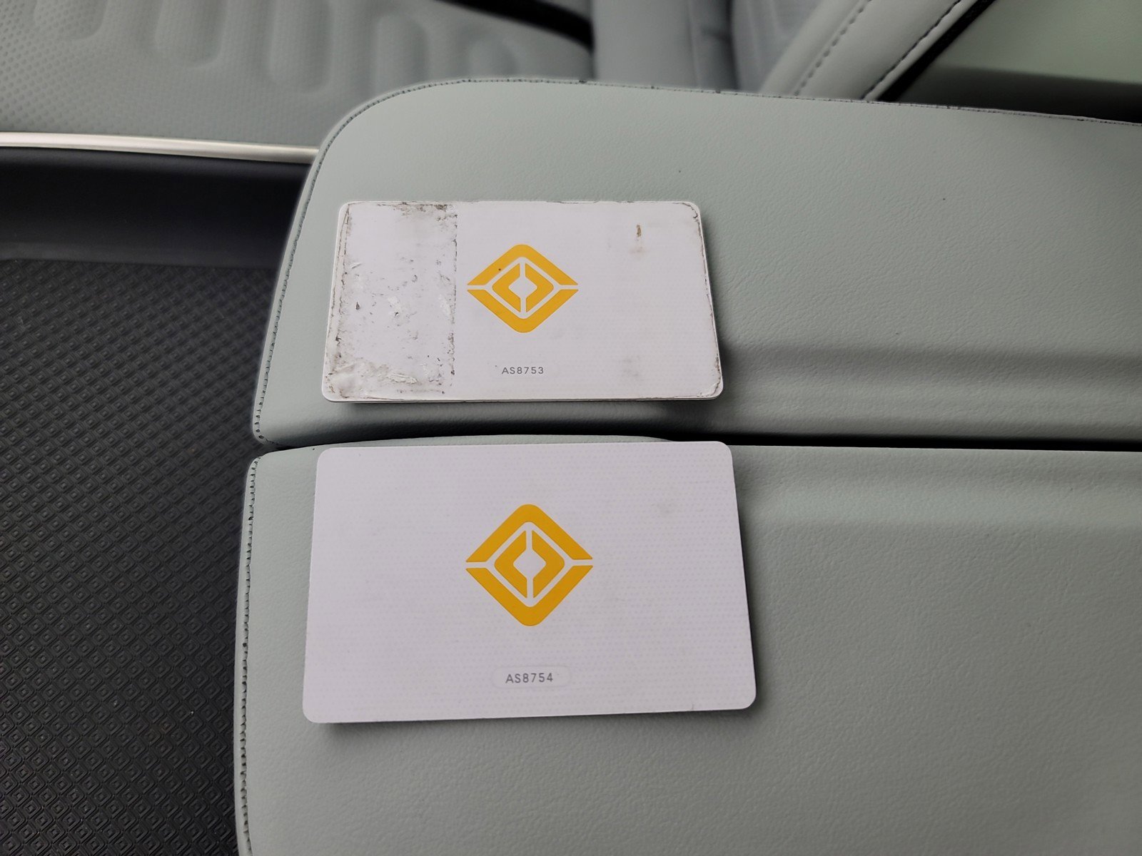 Used 2024 Rivian R1S Adventure image 31