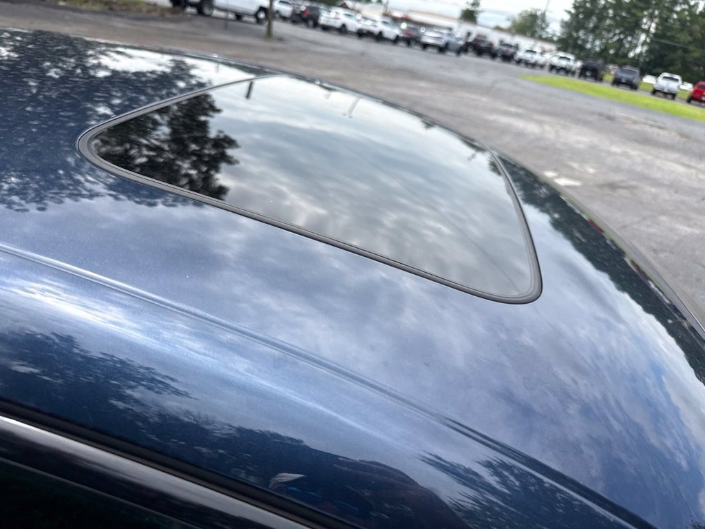 Used 2025 Honda Accord SE image 11