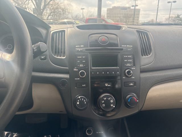 Used 2012 Kia Forte LX FWD image 16