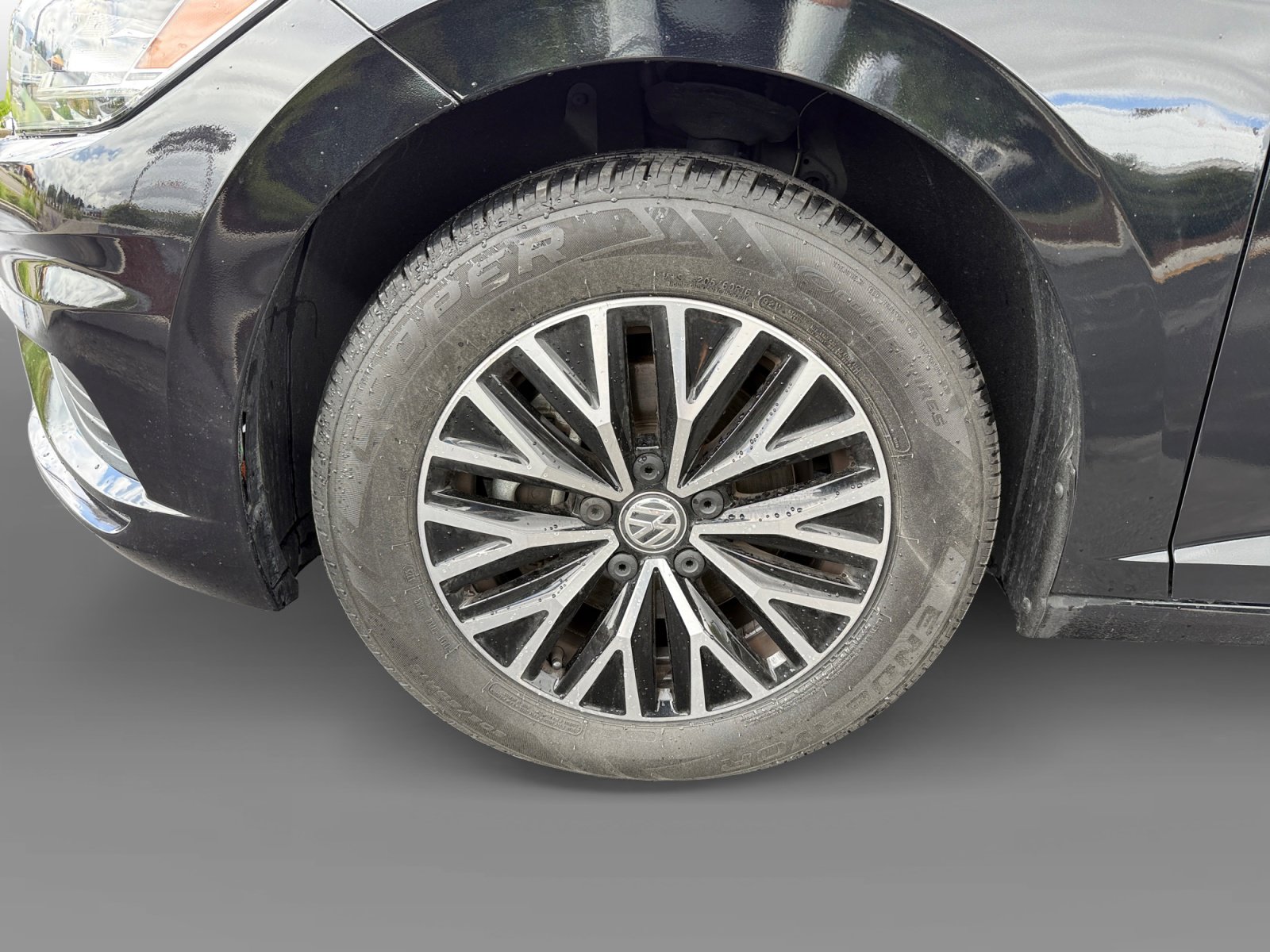 Certified 2021 Volkswagen Jetta SE image 9