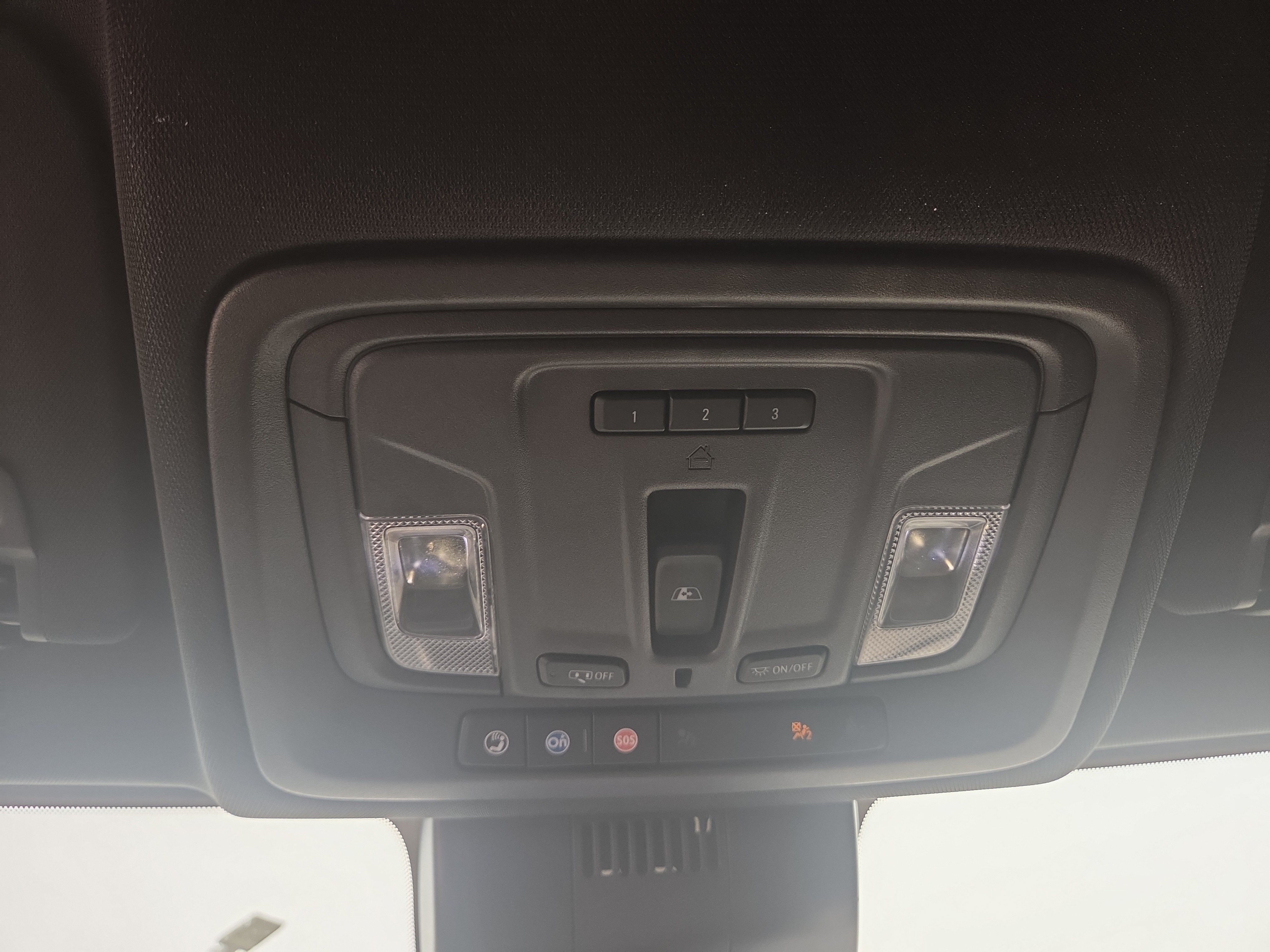 Used 2023 Chevrolet Silverado 1500 High Country w/ LPO, Dark Essentials Package AWD/4WD image 9