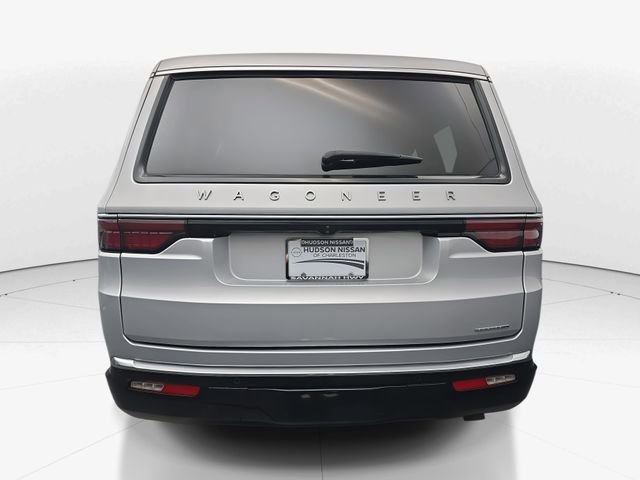 Used 2024 Jeep Wagoneer Series II w/ Flexible Seating Group image 8