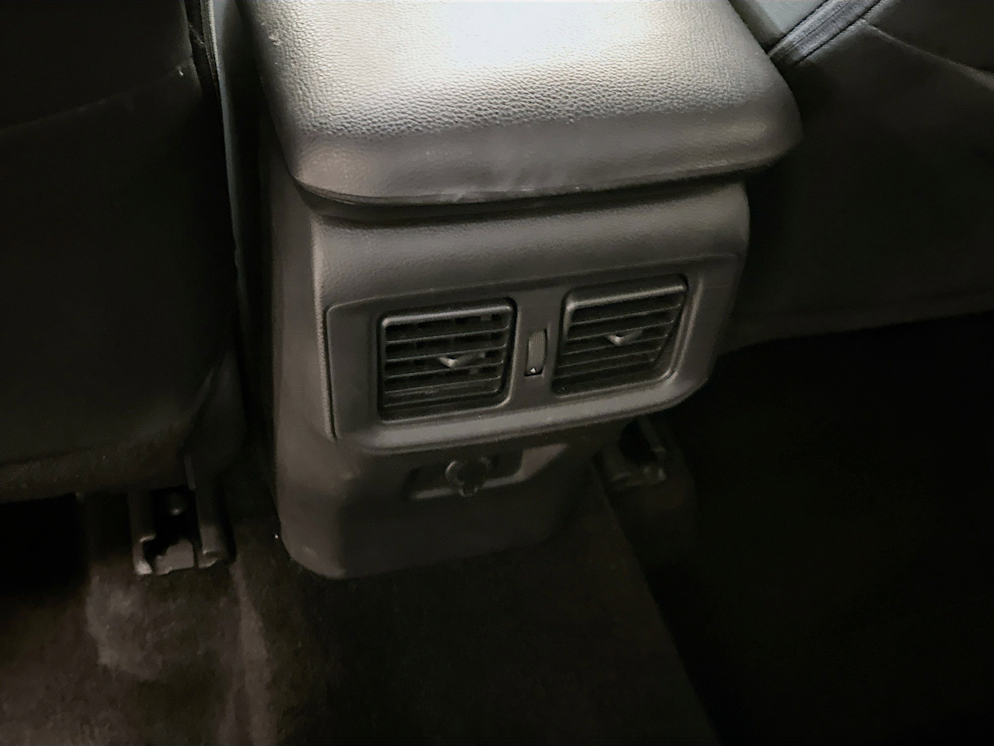 Used 2025 Toyota RAV4 LE image 28