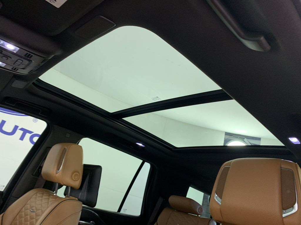 Used 2021 Cadillac Escalade Sport w/ Driver Assist Tech Package AWD/4WD image 29