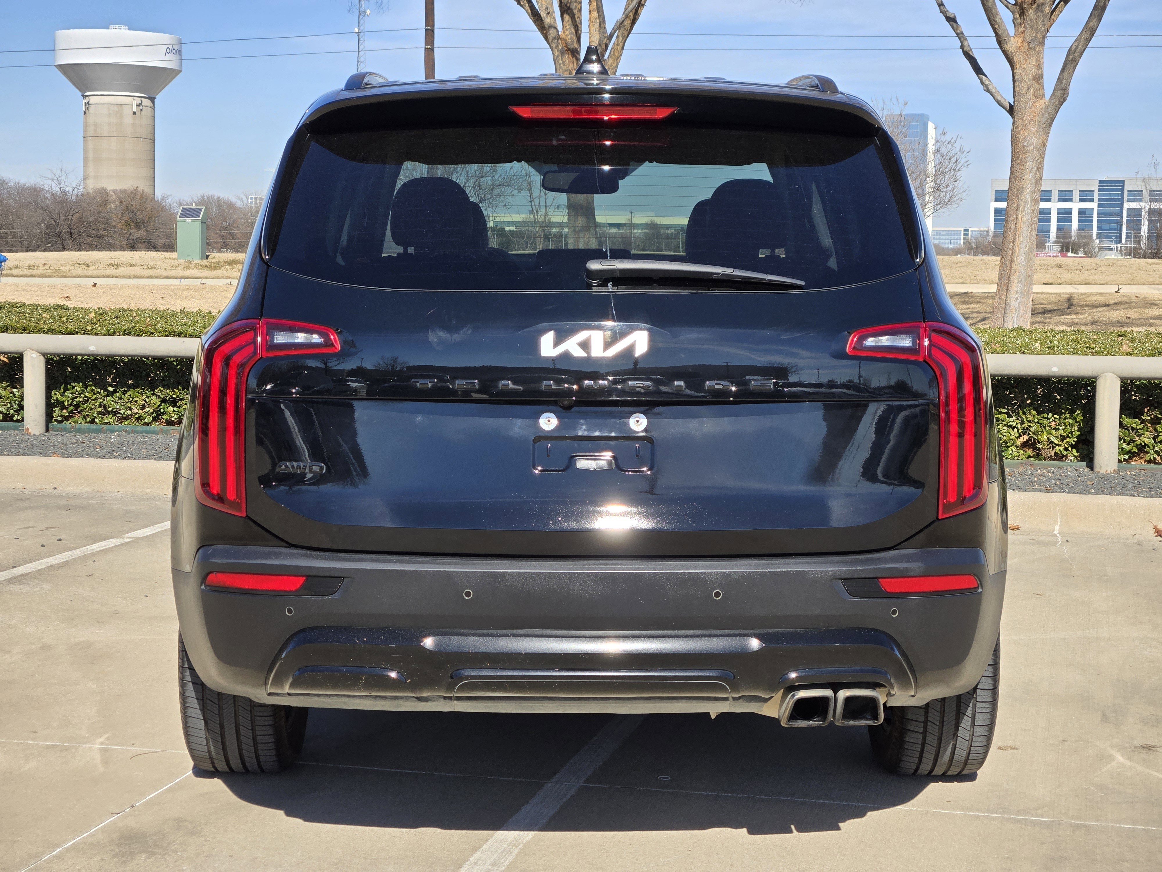 Used 2022 Kia Telluride SX w/ Nightfall Edition Package image 6