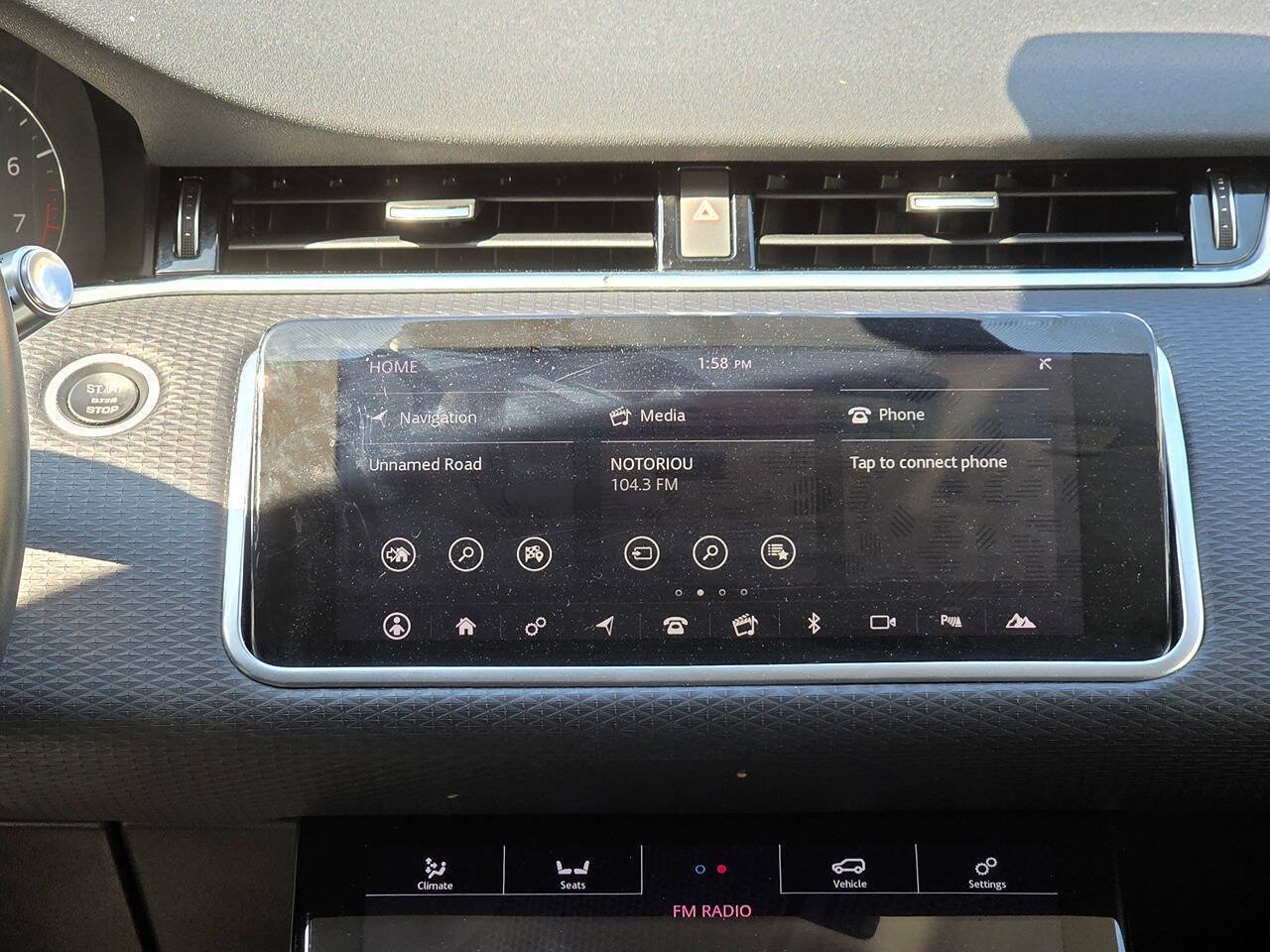 Used 2020 Land Rover Range Rover Evoque S AWD/4WD image 23