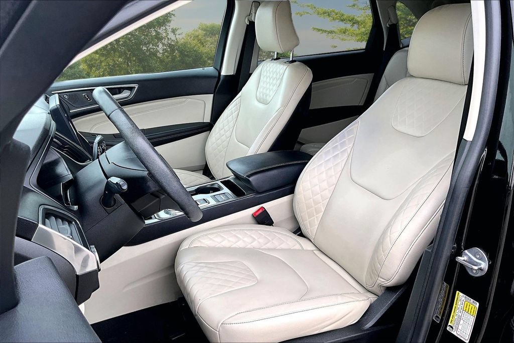 Certified 2023 Ford Edge Titanium w/ Cargo Accessory Package AWD/4WD image 25