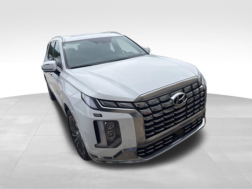 Used 2024 Hyundai Palisade Calligraphy AWD/4WD image 4