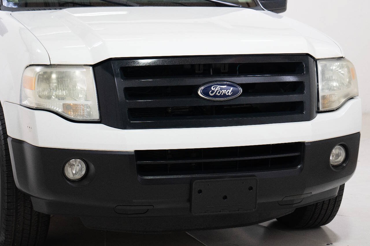 Used 2014 Ford Expedition XL RWD image 9