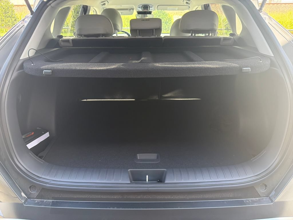New 2026 Hyundai Kona SEL Premium FWD image 28
