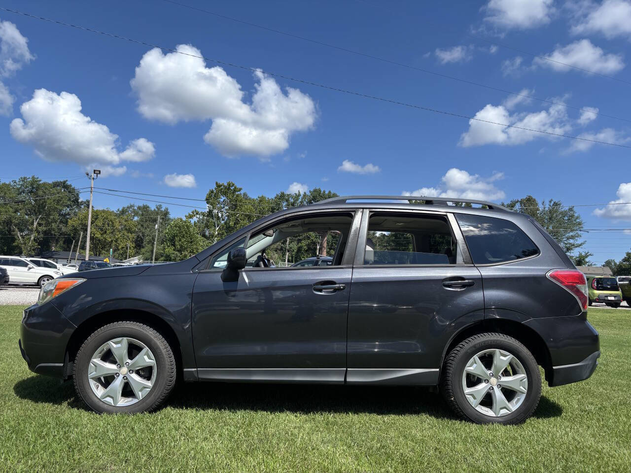 Used 2016 Subaru Forester 2.5i Premium w/ Popular Package #2 image 1