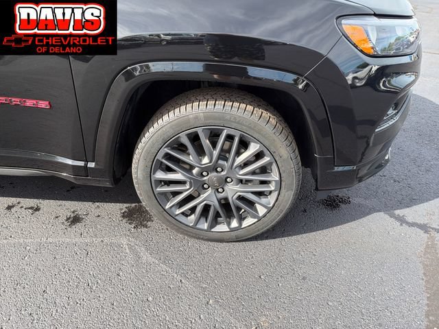 Used 2023 Jeep Compass Limited AWD/4WD image 11