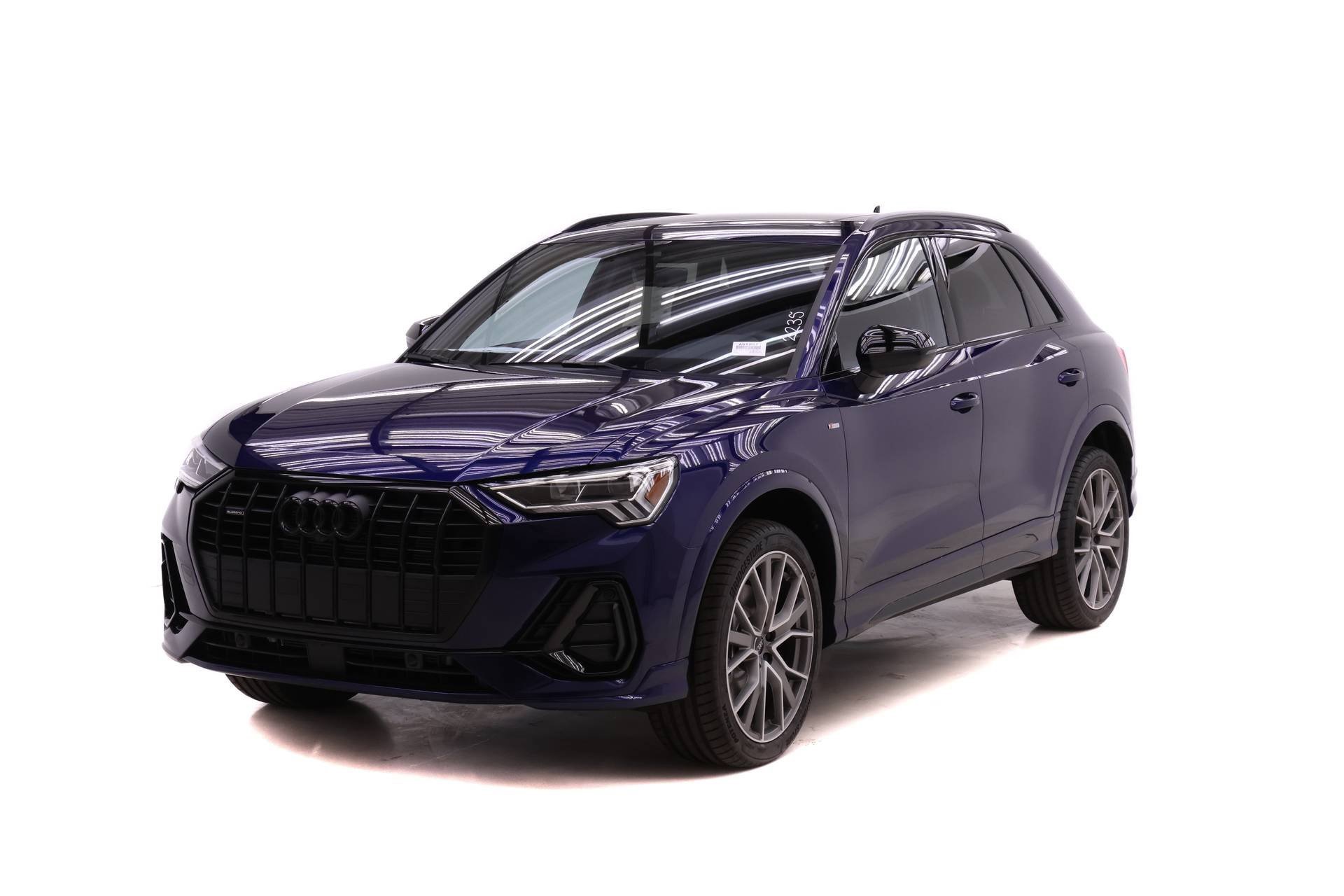 New 2025 Audi Q3 2.0T Premium Plus image 1