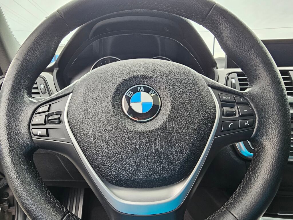 Used 2012 BMW 328i Sedan image 24