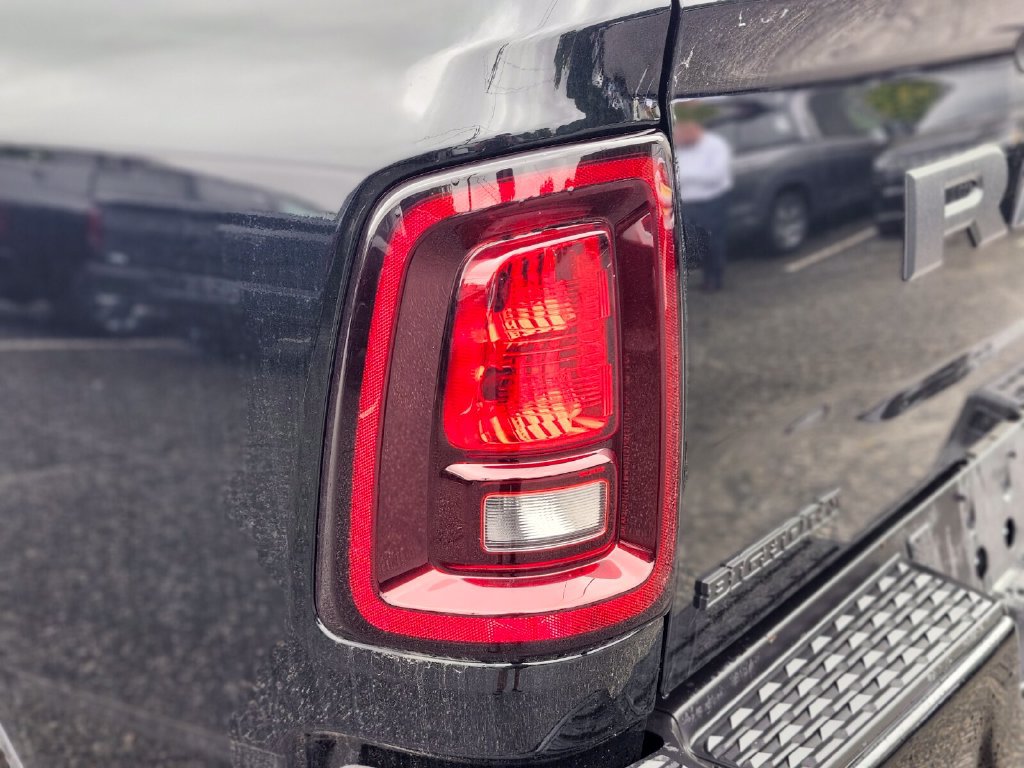New 2026 RAM 2500 Big Horn AWD/4WD image 9