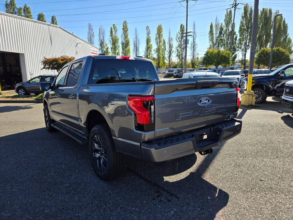 New 2025 Ford F150 Lightning Flash AWD/4WD image 7