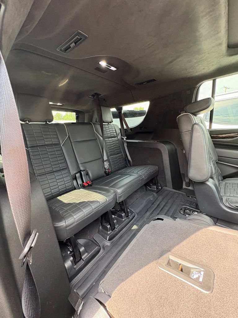 Used 2023 Cadillac Escalade ESV Sport Platinum AWD/4WD image 26