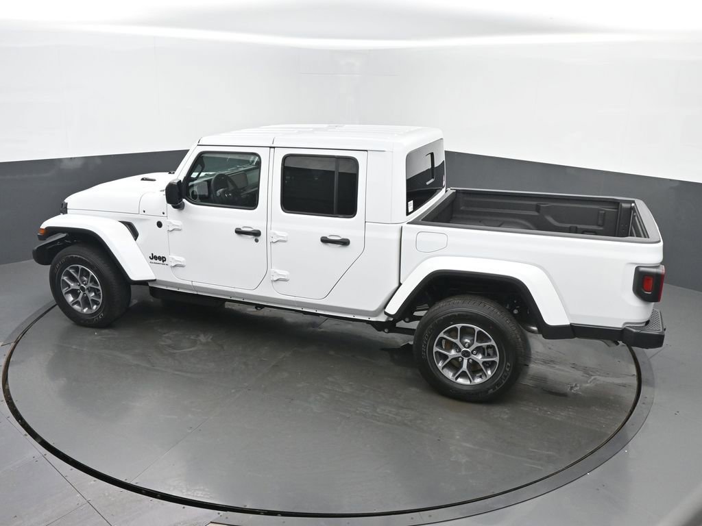 New 2026 Jeep Gladiator Sport image 40