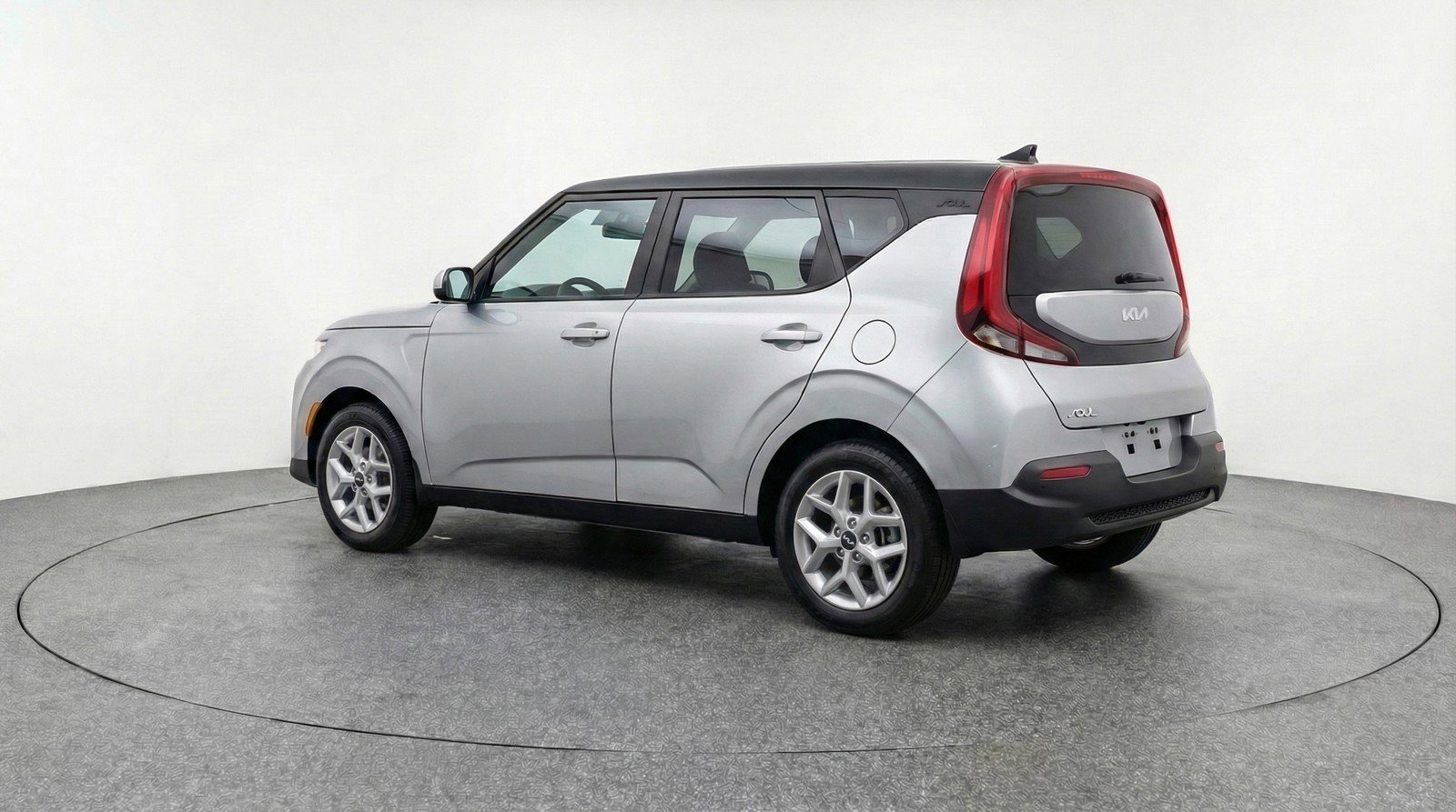 Used 2025 Kia Soul LX w/ LX Technology Package image 6