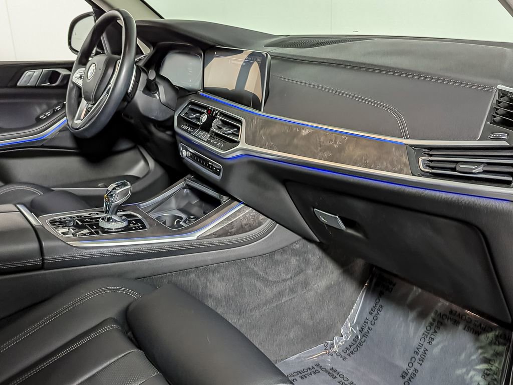 Used 2022 BMW X7 xDrive40i w/ Executive Package image 28
