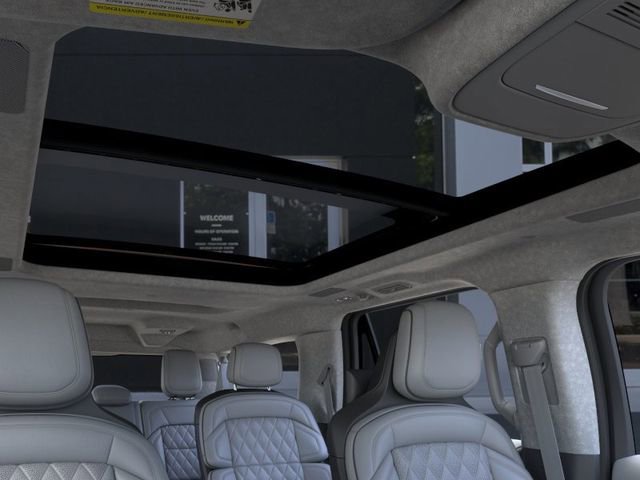 New 2026 Lincoln Navigator L Black Label AWD/4WD image 22