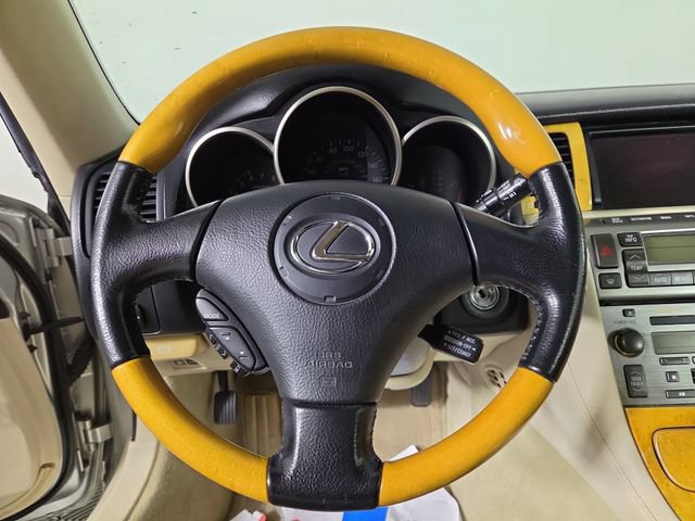 Used 2003 Lexus SC 430 Convertible RWD image 21