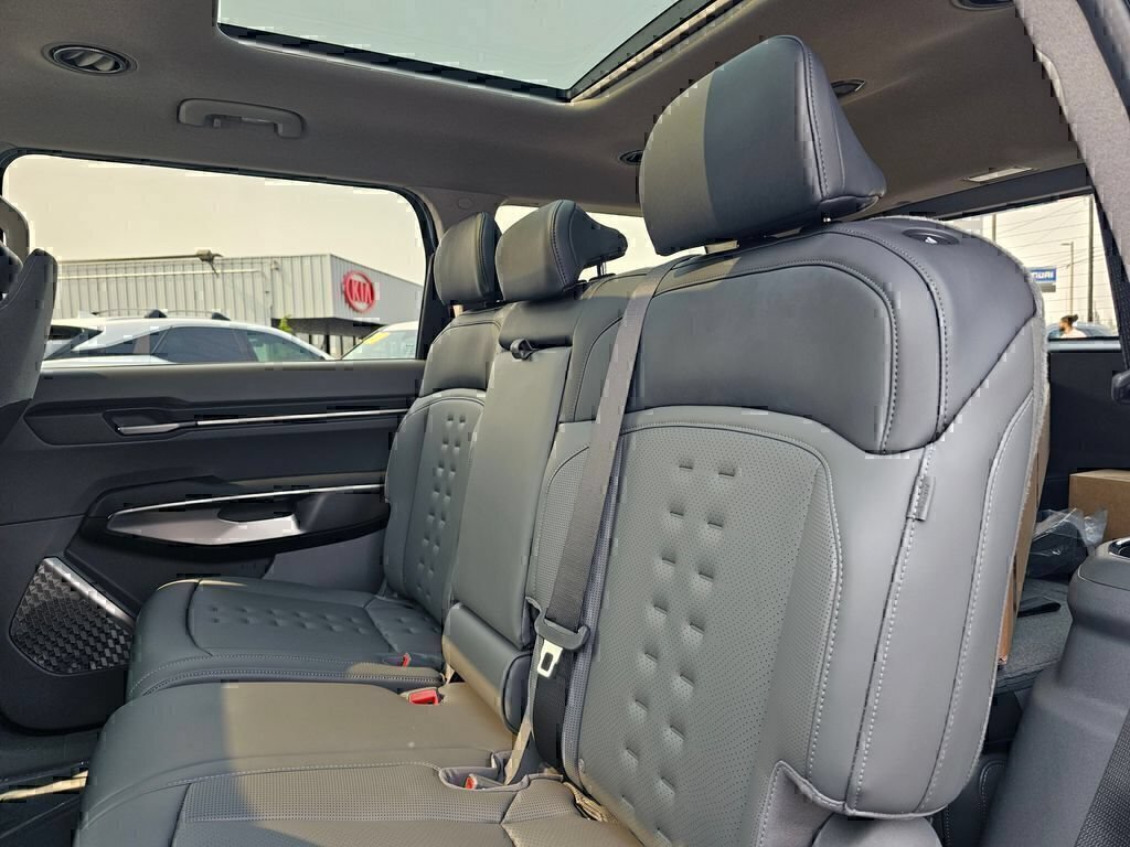 New 2026 Kia EV9 Wind AWD/4WD image 19