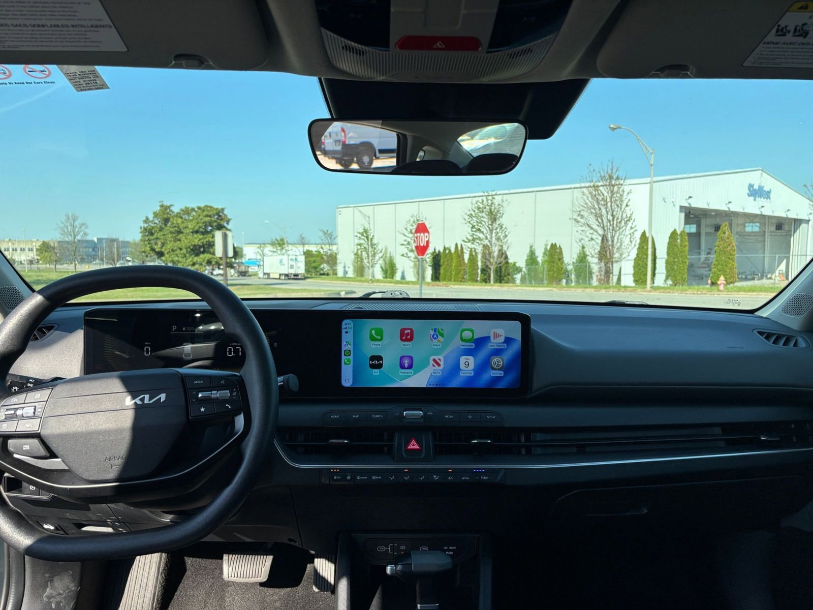 Used 2025 Kia K4 FWD image 32