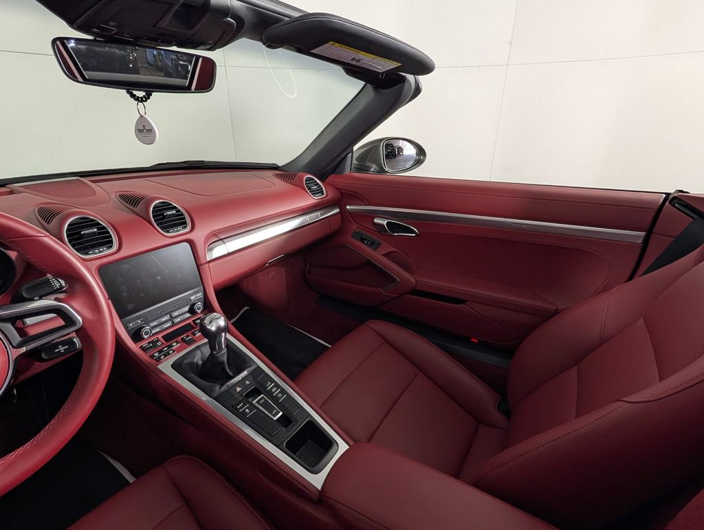 Certified 2024 Porsche 718 Boxster S image 22