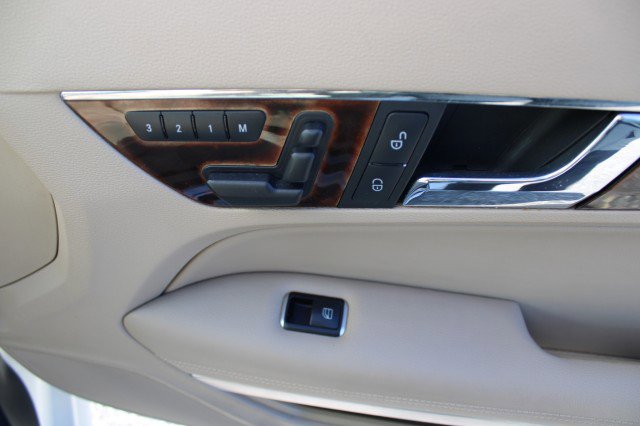Used 2013 Mercedes-Benz E 550 Cabriolet image 6