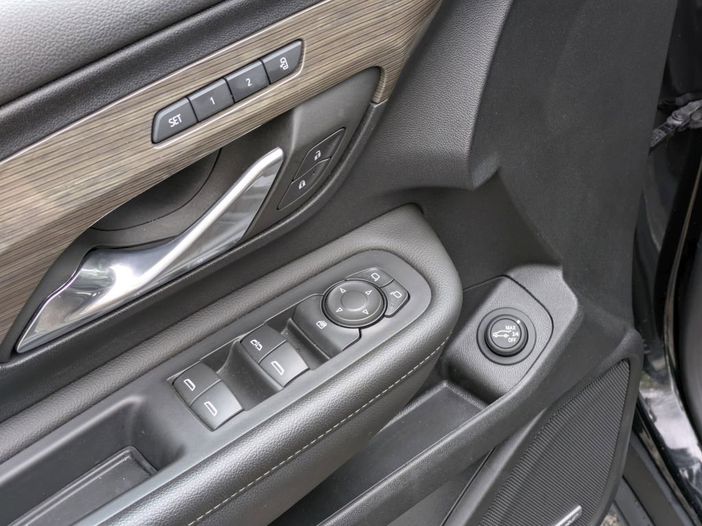 Certified 2023 GMC Terrain Denali AWD/4WD image 10