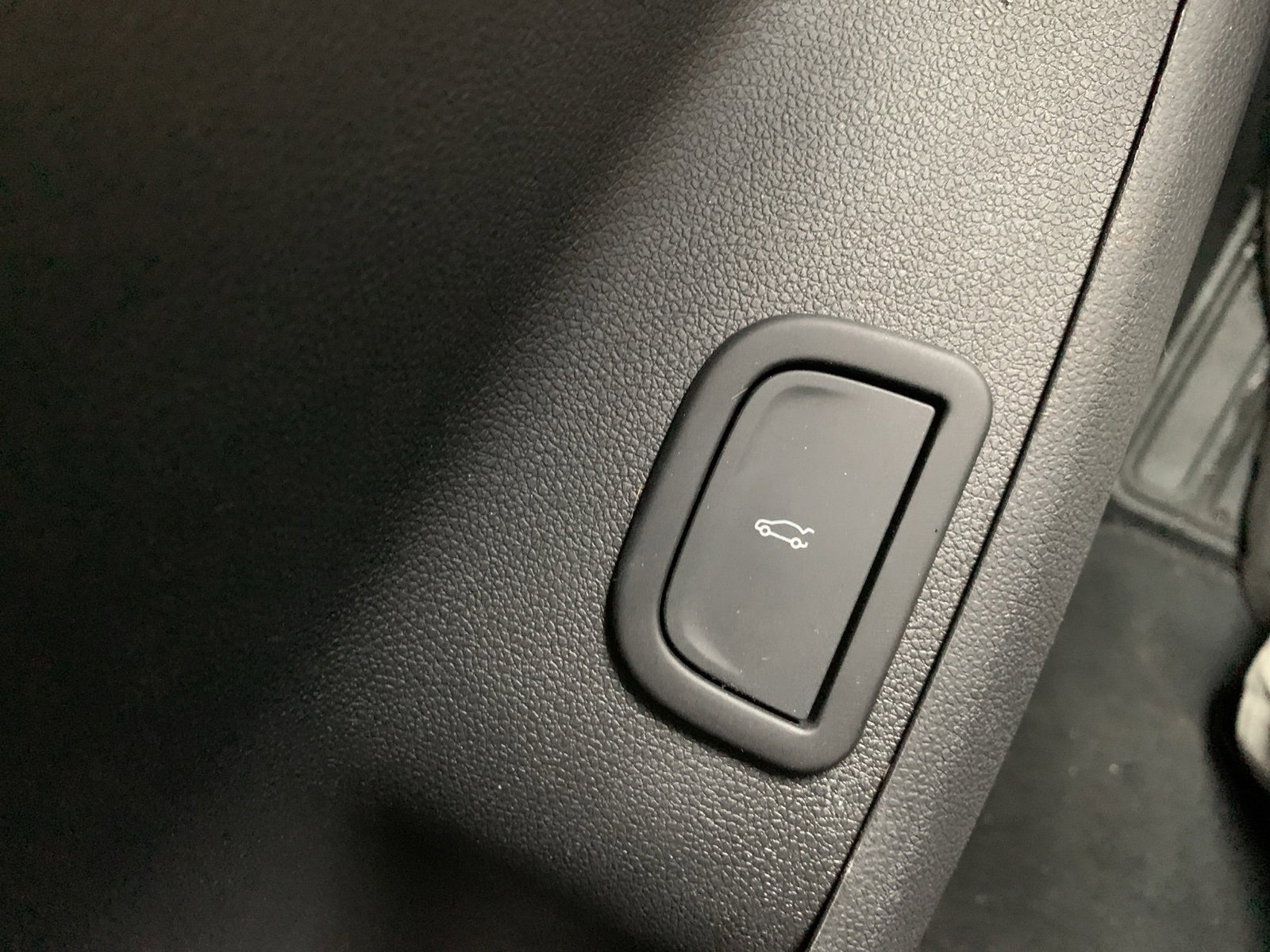 Used 2024 Chevrolet Traverse LT image 42