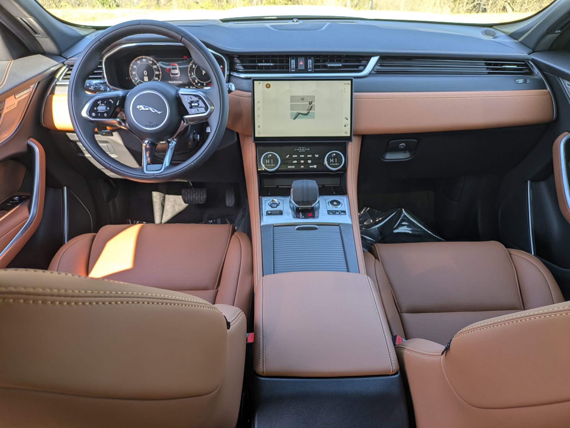 New 2026 Jaguar F-PACE R-Dynamic S image 25