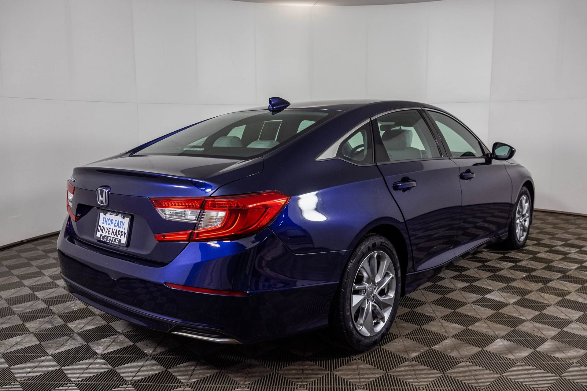 Used 2018 Honda Accord LX image 12